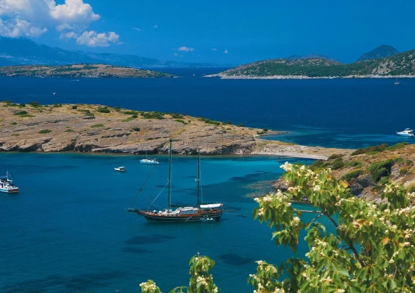The Best Places to Visit in Bodrum: Complete 2026 Guide to Beaches, History, Nightlife & Day Trips