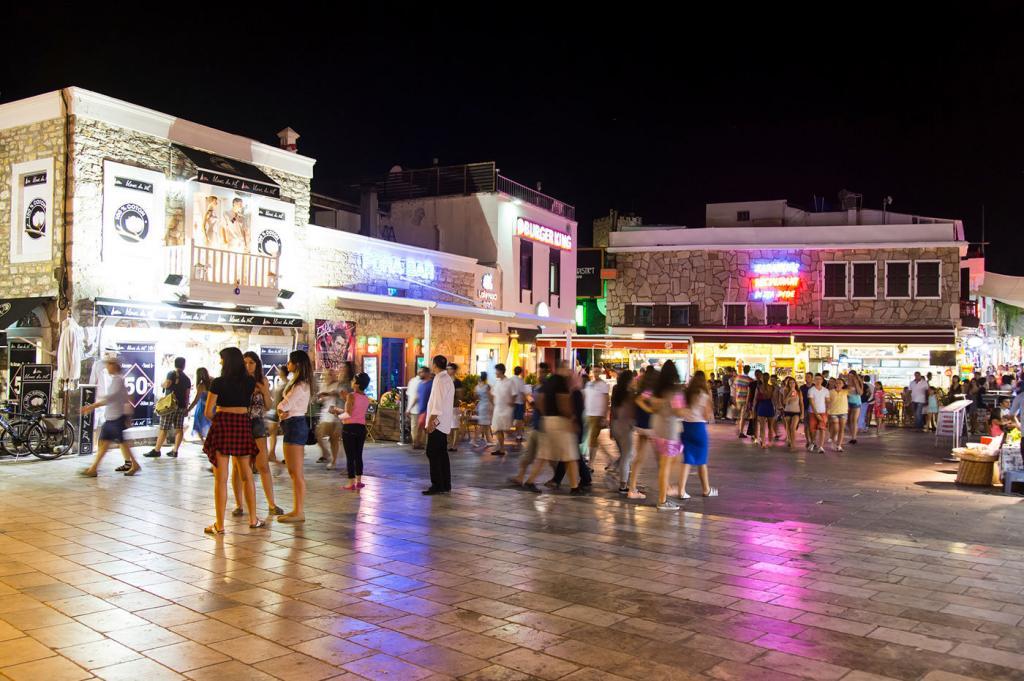 Bodrum Bar Street