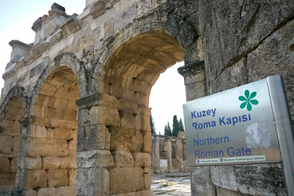 Northern Byzantine Gate / Hierapolis Ancient City - Pamukkale