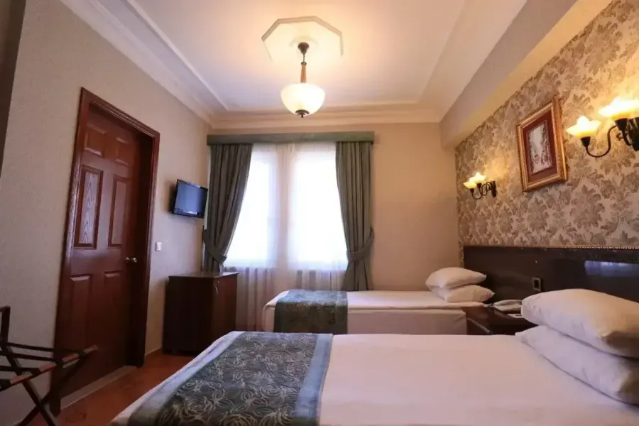 Blue House Hotel
