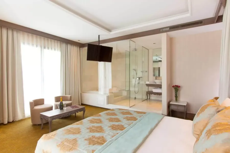 Pierre Loti Hotel