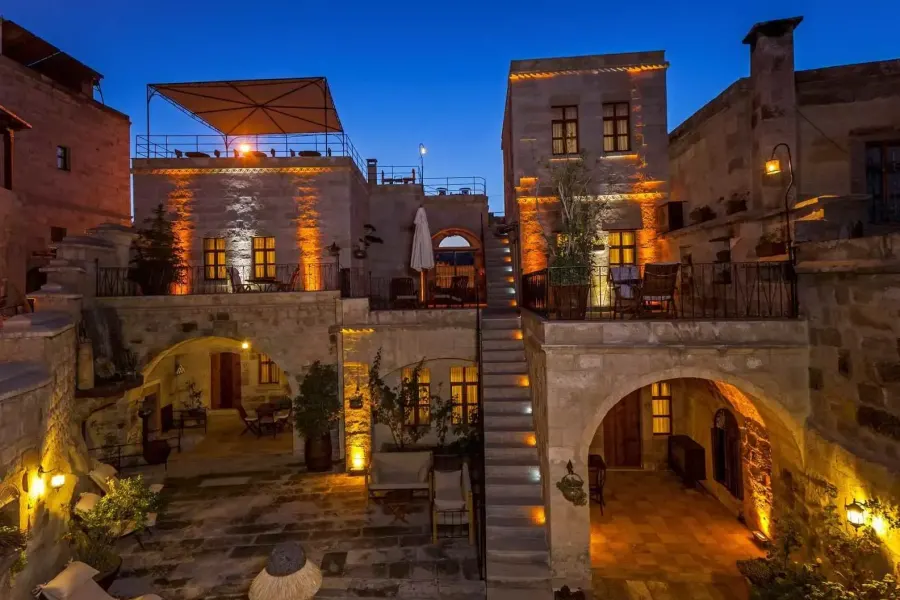 Mithra Cave Hotel