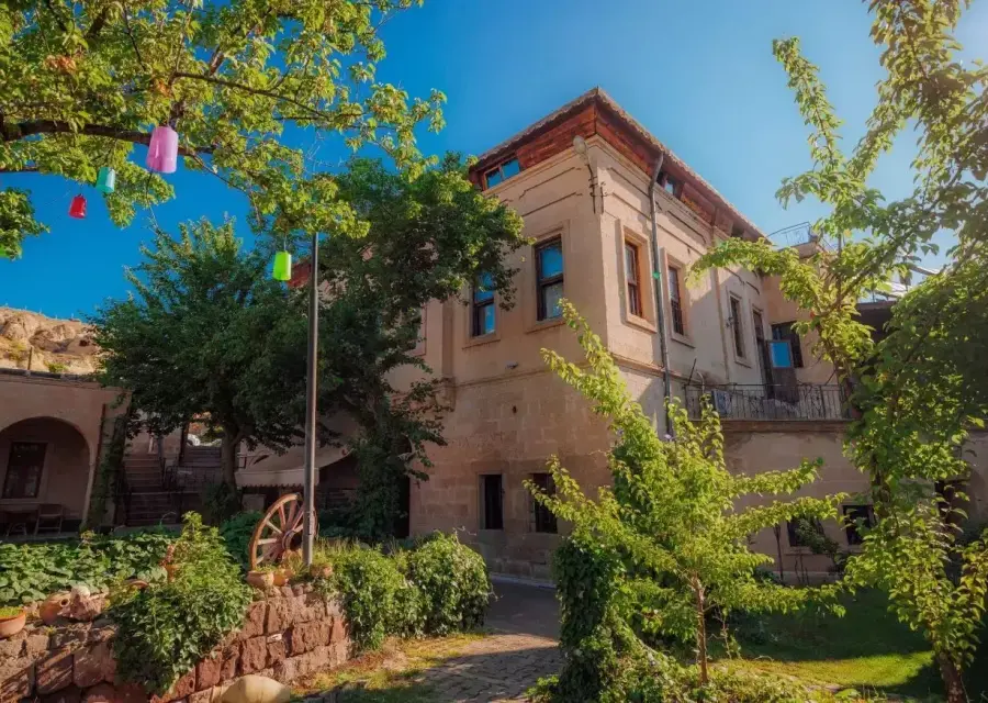 Melis Cave Hotel