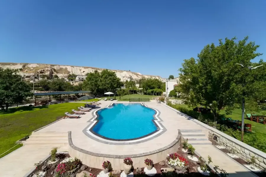 Melis Cave Hotel