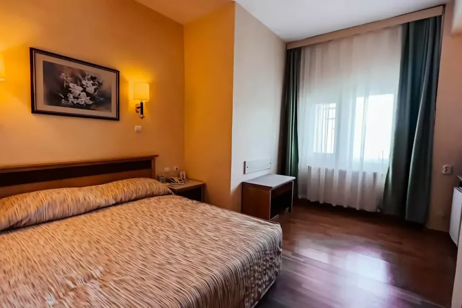 Floria Hotel