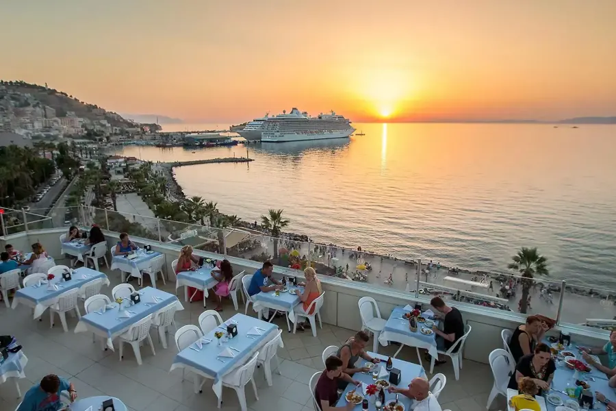 Derici Hotel