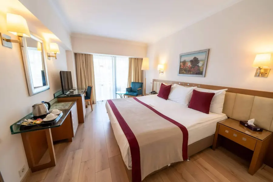 Korumar Hotel De Luxe