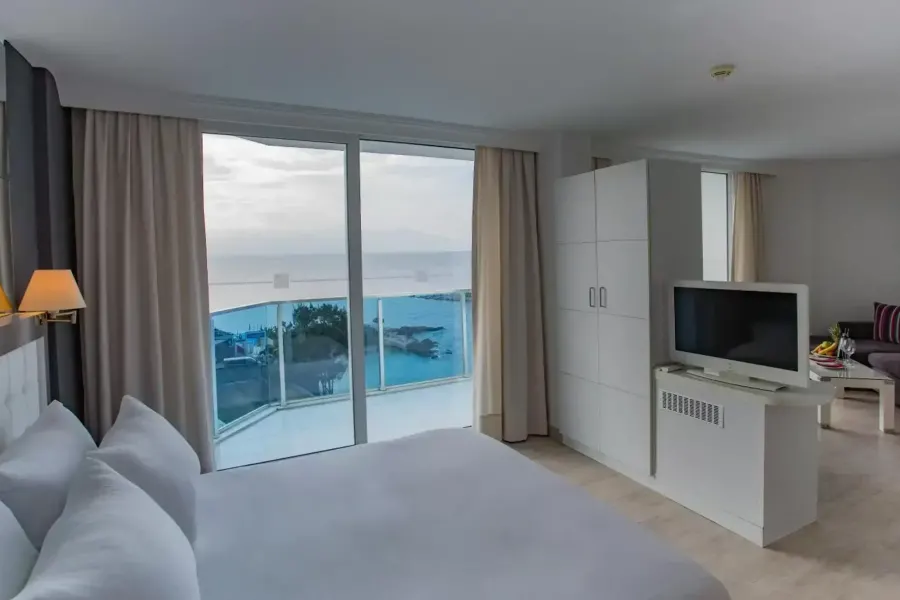 Le Bleu Hotel & Resort Kusadasi
