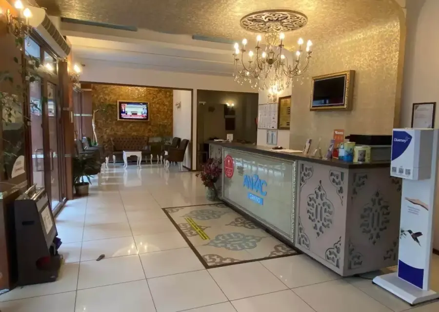 Grand Anzac Hotel