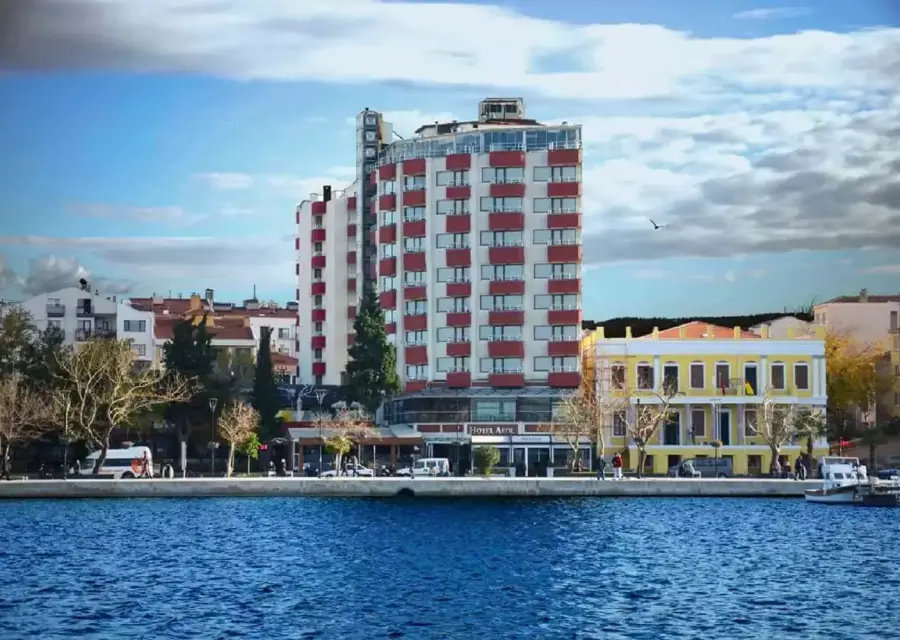 Akol Hotel