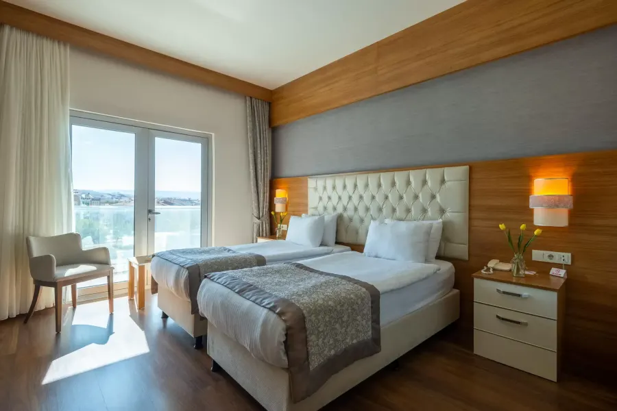 Parion Hotel