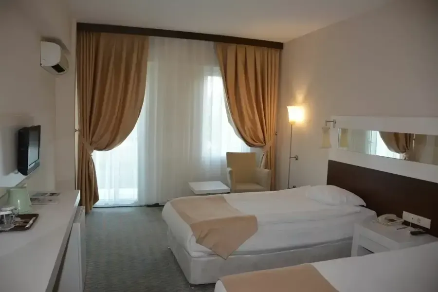 Tripolis Hotel & Spa