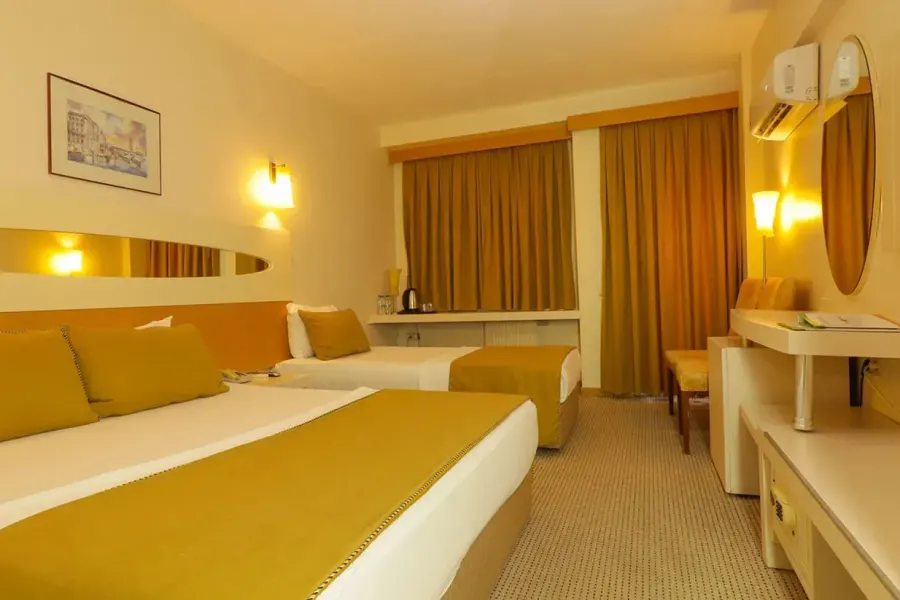Lycus River Thermal Hotel
