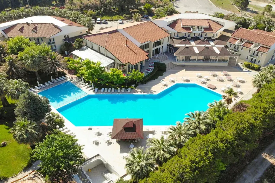 Lycus River Thermal Hotel