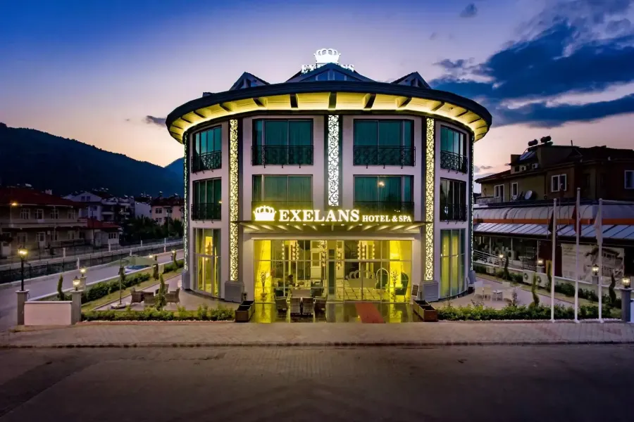 Exelans Hotel