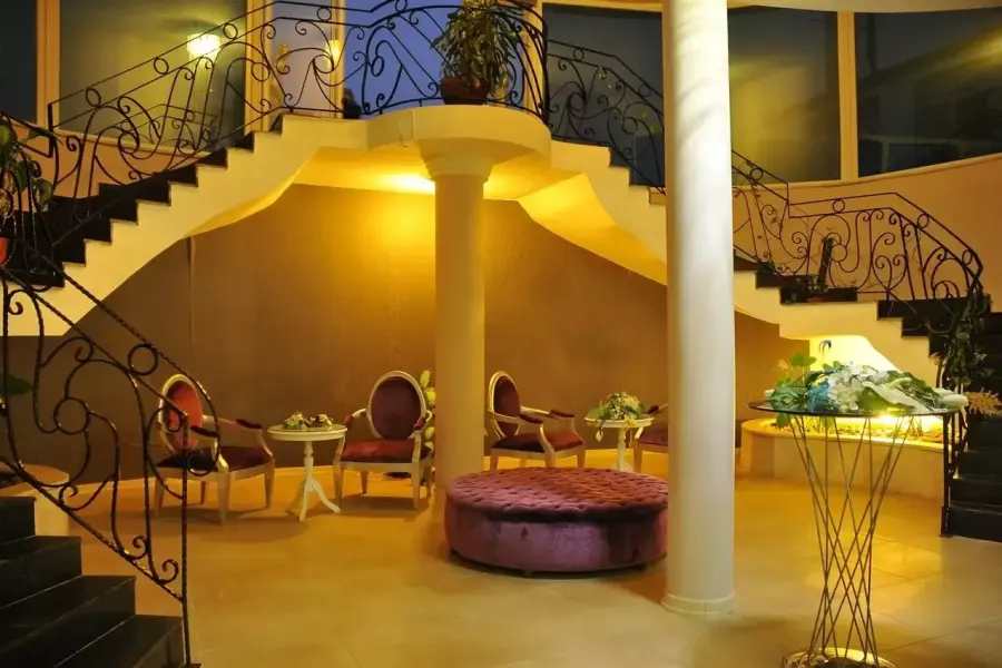 Nevada Hotel & Spa
