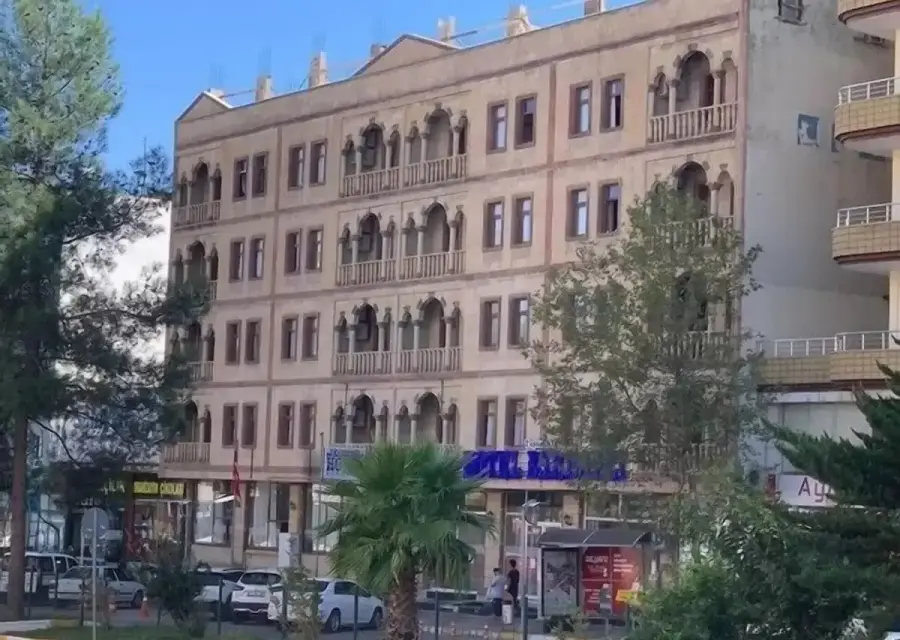 Tassaray Bardakçı Hotel