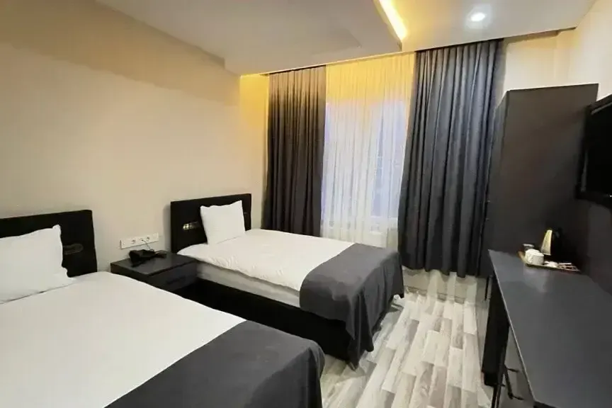 Atlihan Plus Hotel