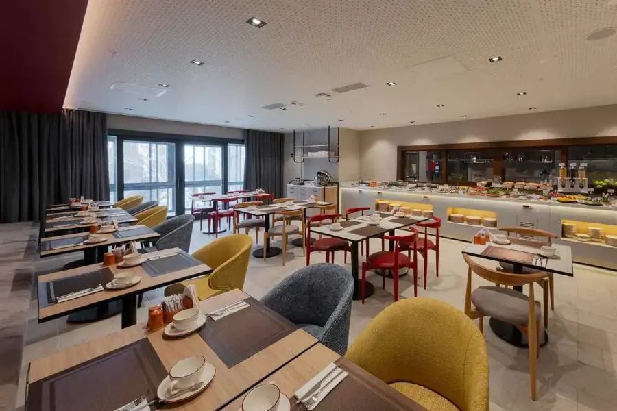 Noem Hotel