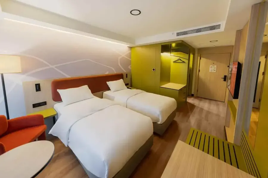 Noem Hotel