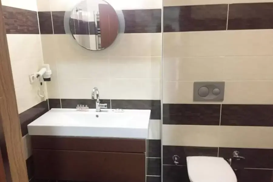 Nil Hotel