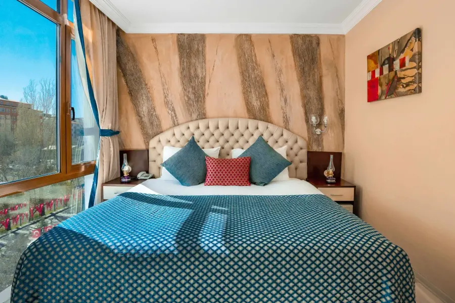 Grand Ani Hotel