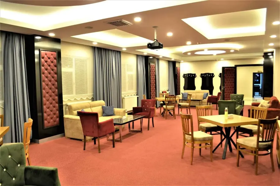 Sapran Deluxe Hotel
