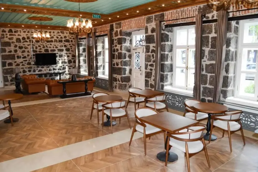 Qrista Dedeman Hotel