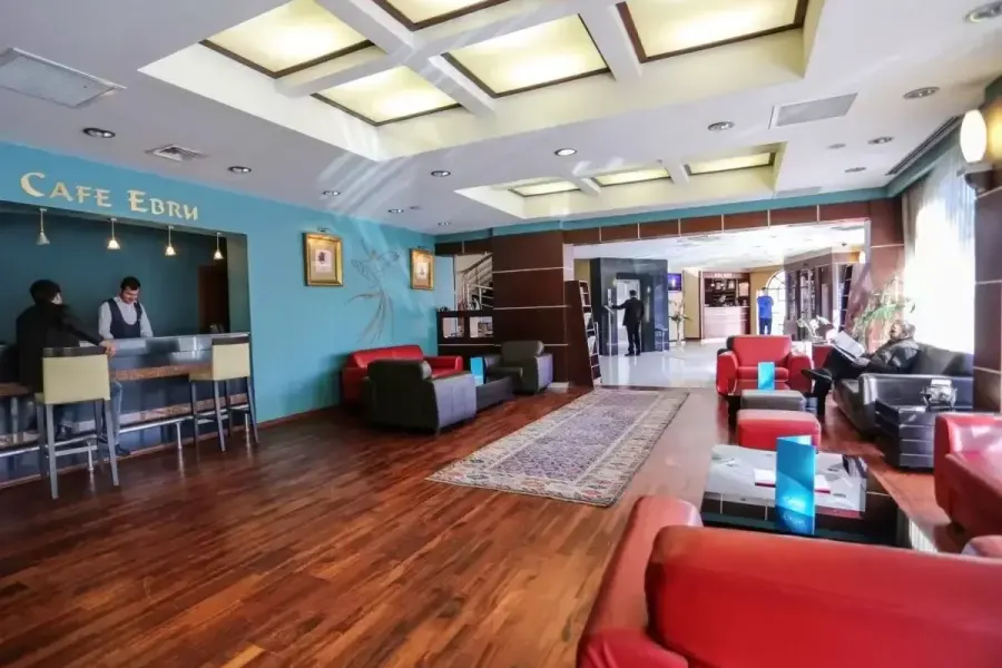 Rumi Hotel