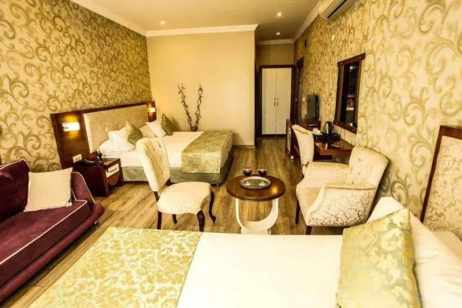 Tughan Hotel