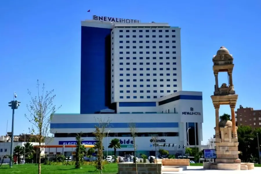 Nevali Hotel