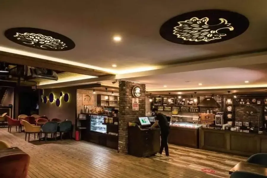Whie House Hotel