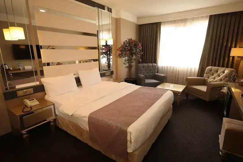 Reform Hotel