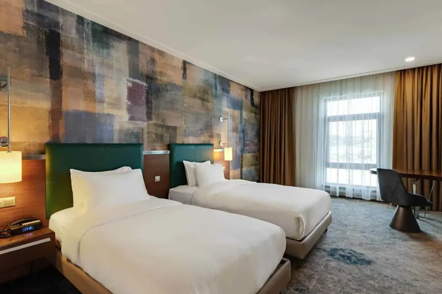 DoubleTree by Hilton Hotel Van