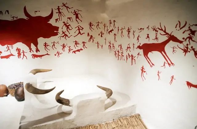 Reconstrucción de pintura mural de Catalhoyuk en Konya Turquía