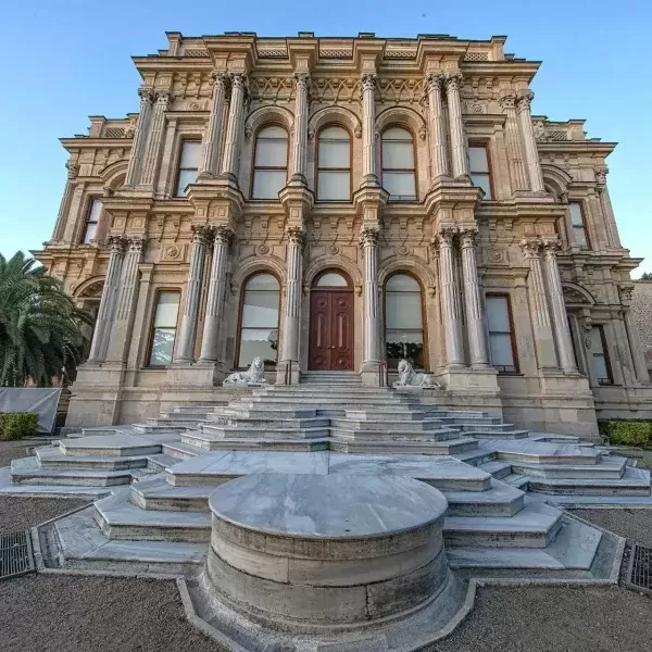 Istanbul Beylerbeyi Palace Museum 4