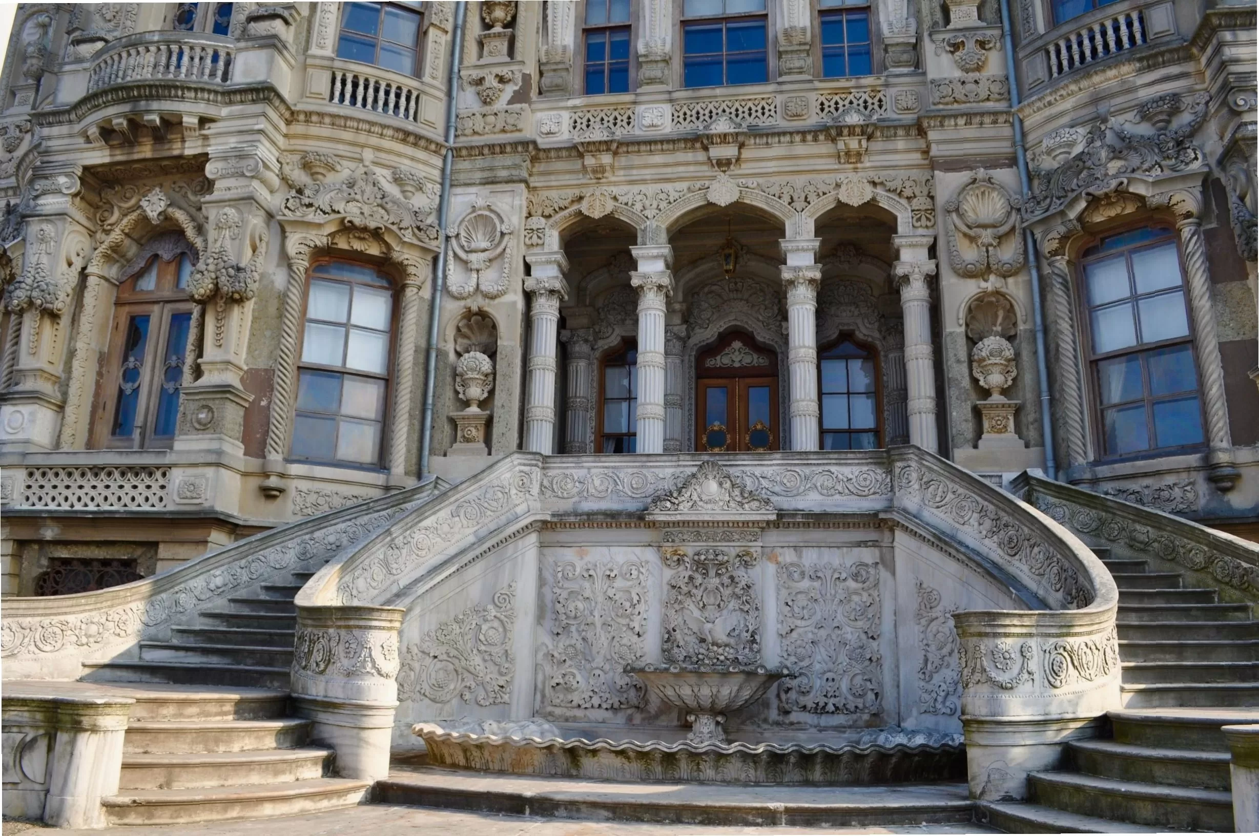 Istanbul Beylerbeyi Palace Museum 6