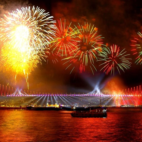 Istanbul New Year Party Bosphorus 1