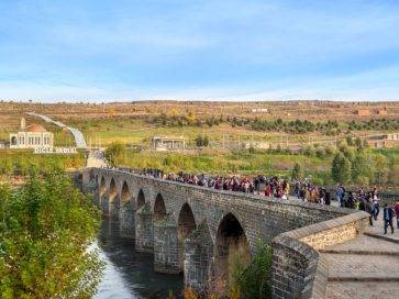 Diyarbakır_tour_from_istanbul