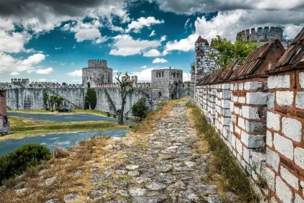 Istanbul City Walls 10